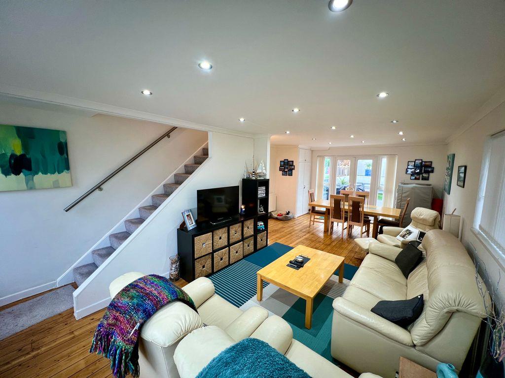 Plunch Lane, Mumbles, Swansea, SA3 4JE